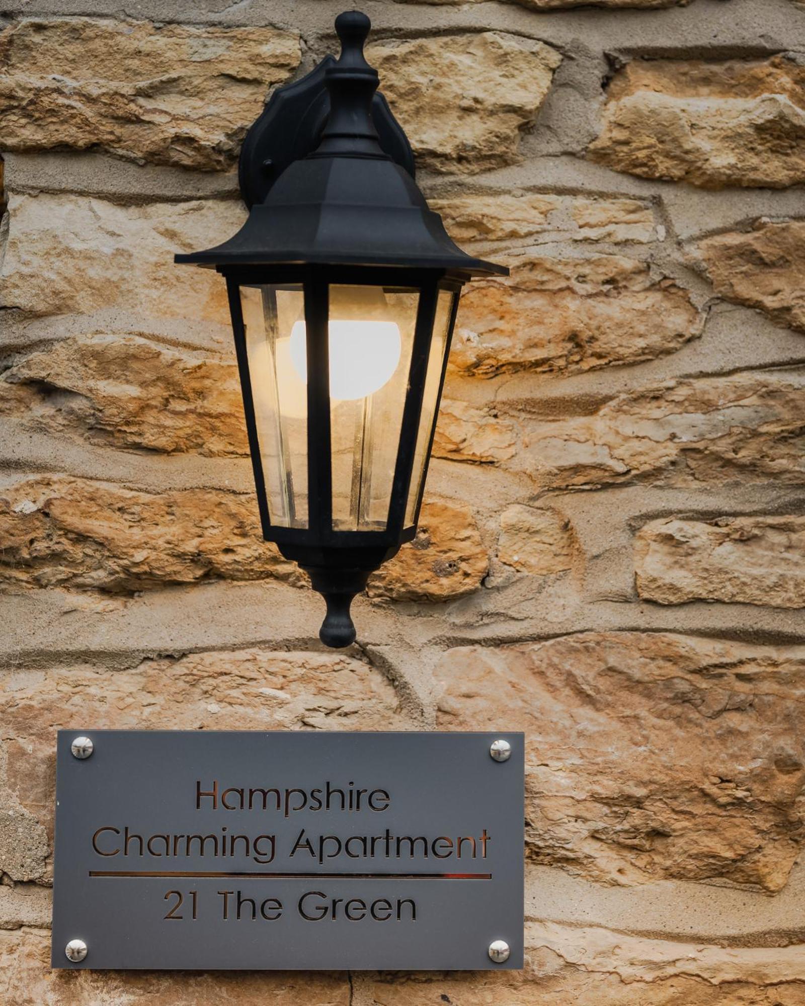 Cosy 2-Bed Apartment In Nettleham Lincoln Esterno foto